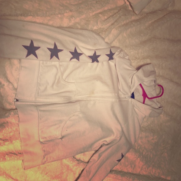 A zip up white jacket - Picture 1 of 1